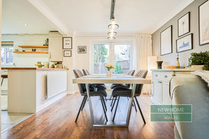 Photo 30- click for photo gallery